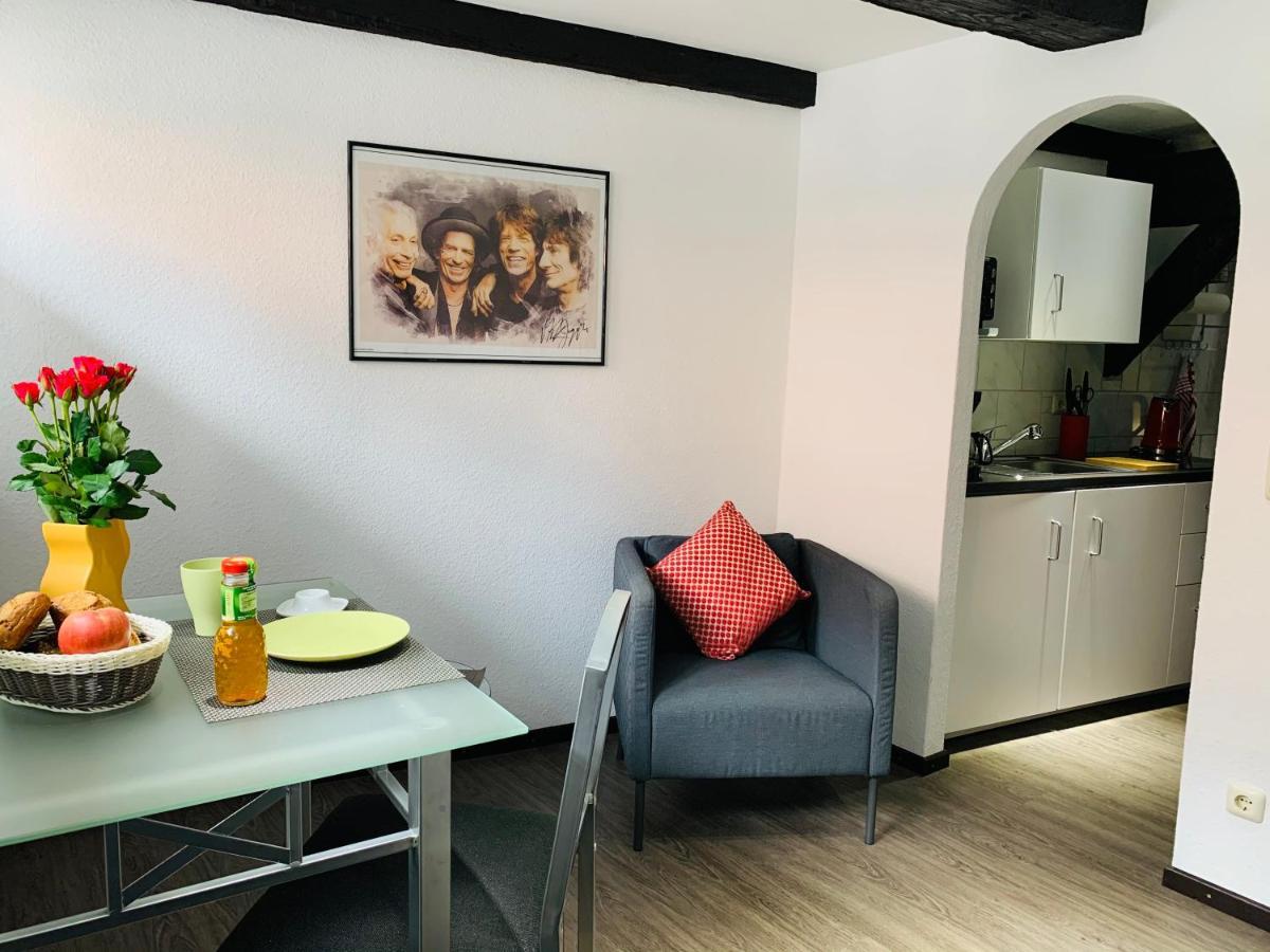 Appartement Ackerbuergerhaus Von 1604 à Goslar Extérieur photo